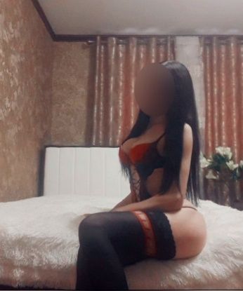 Знойная брюнетка жаждет твоих прикосновений и нежностей. Я знаю, как сделать тебя счастливым и довести до экстаза. Со мной тебе будет весело и жарко, приезжай - не пожалеешь! 8274, 37 лет